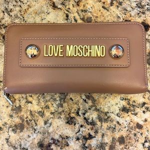 Love Moschino wallet